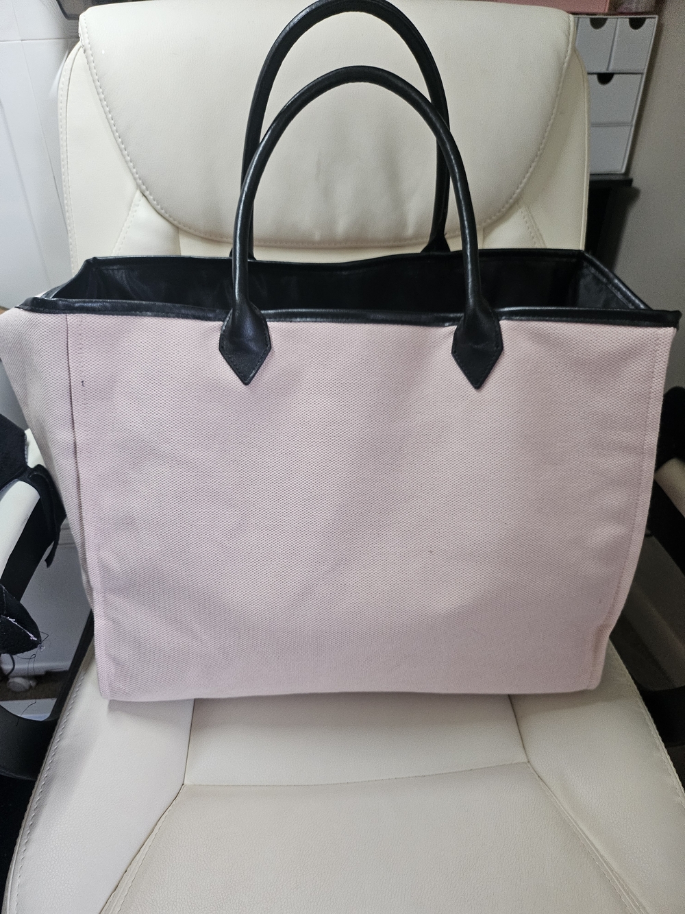 Victoria's Secret Pink Tote with Wing Graphic and Black Trim - Picture 6 of 9